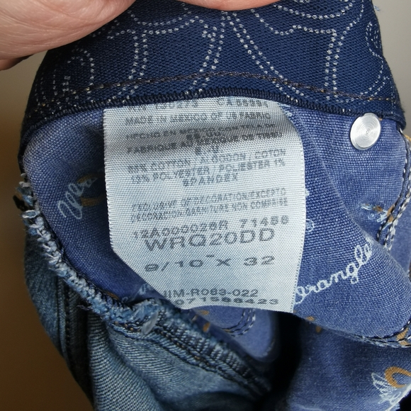 Wrangler Q-Baby Boot Cut Jeans with No-Gap Waistband Size 9/10 - Picture 6 of 6
